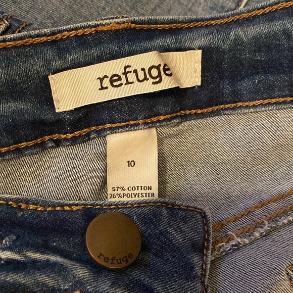 Jeans - Picture 2 of 8